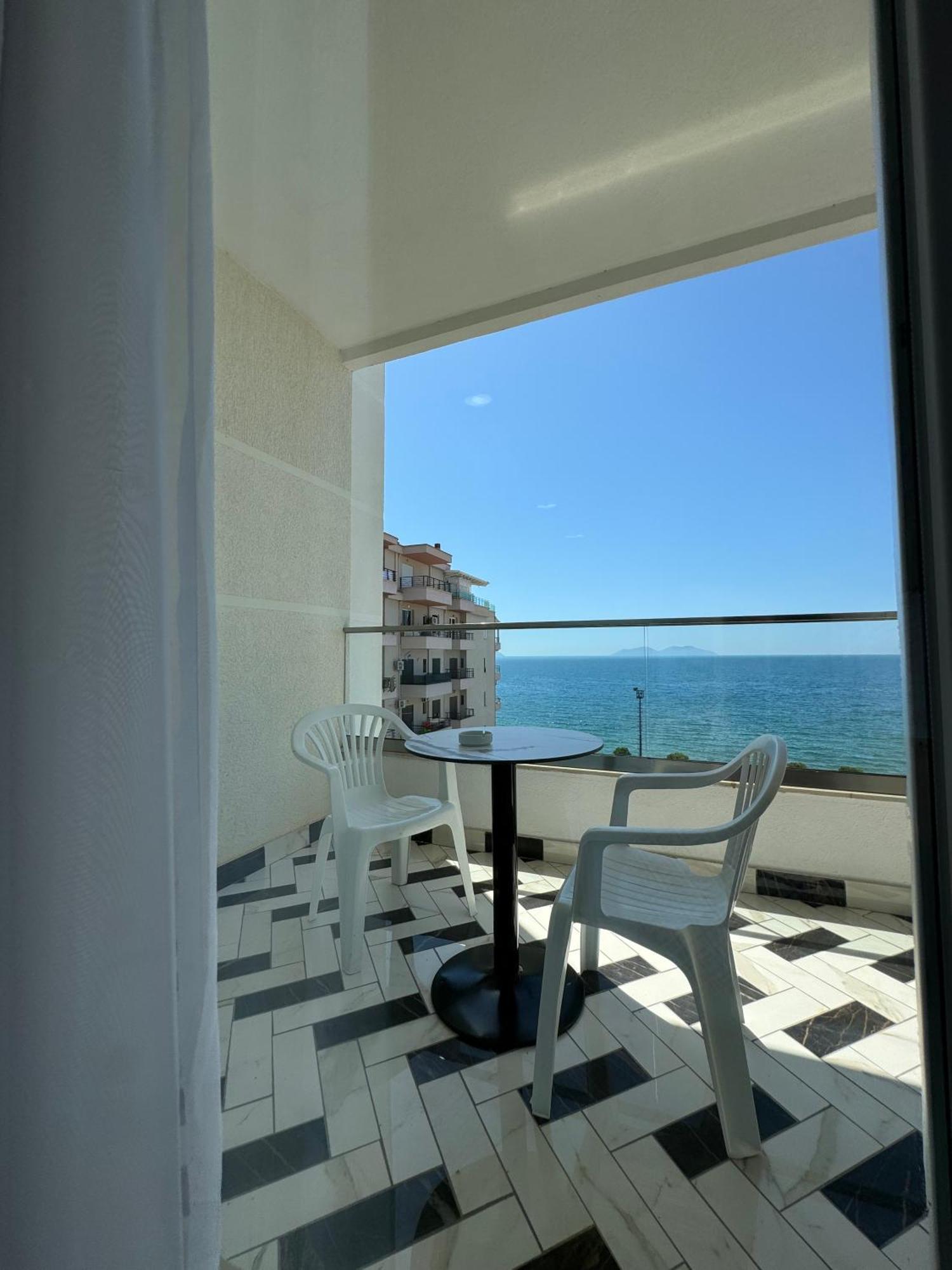 Hotel Britania Vlorë Cameră foto