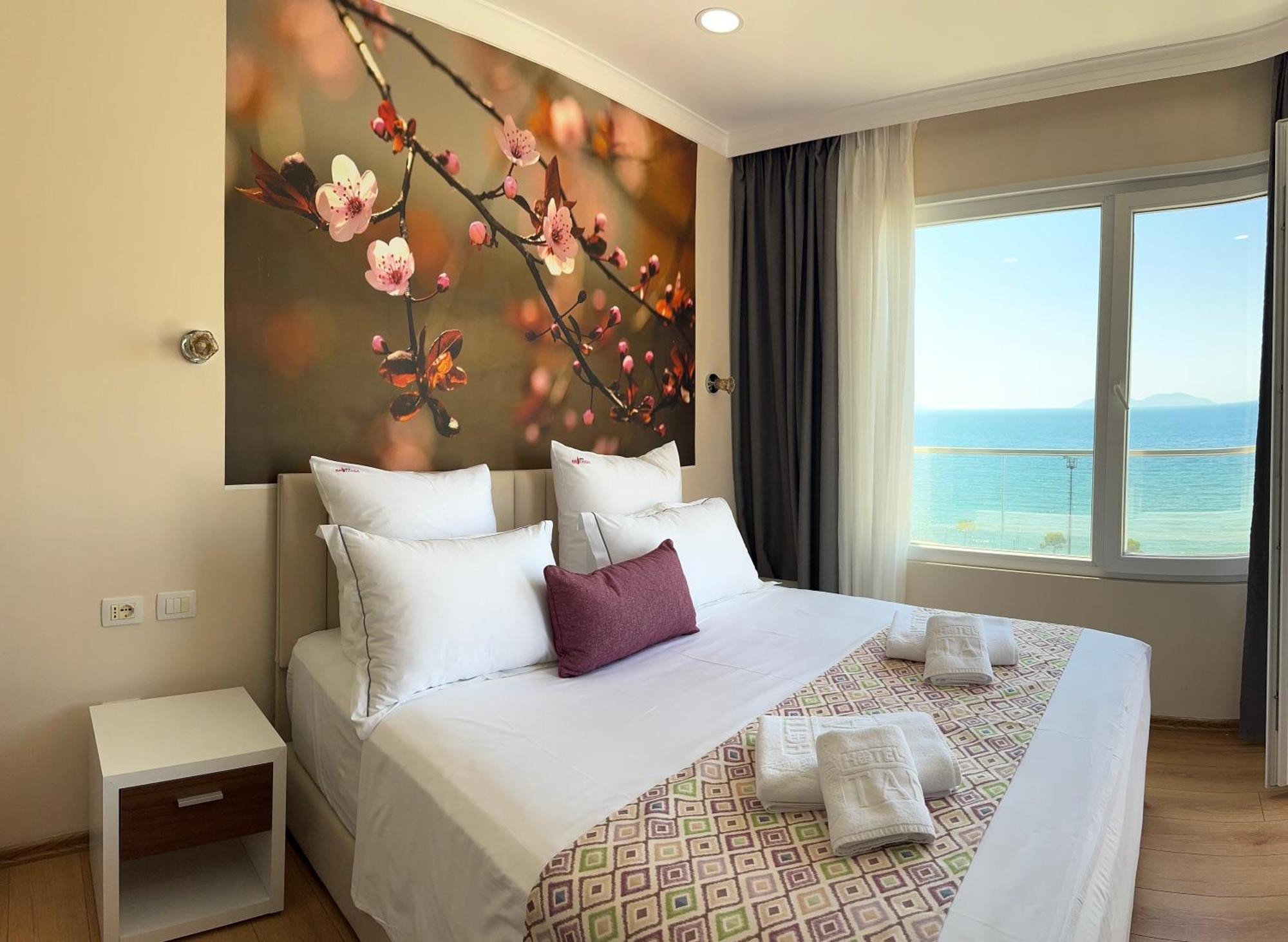 Hotel Britania Vlorë Cameră foto