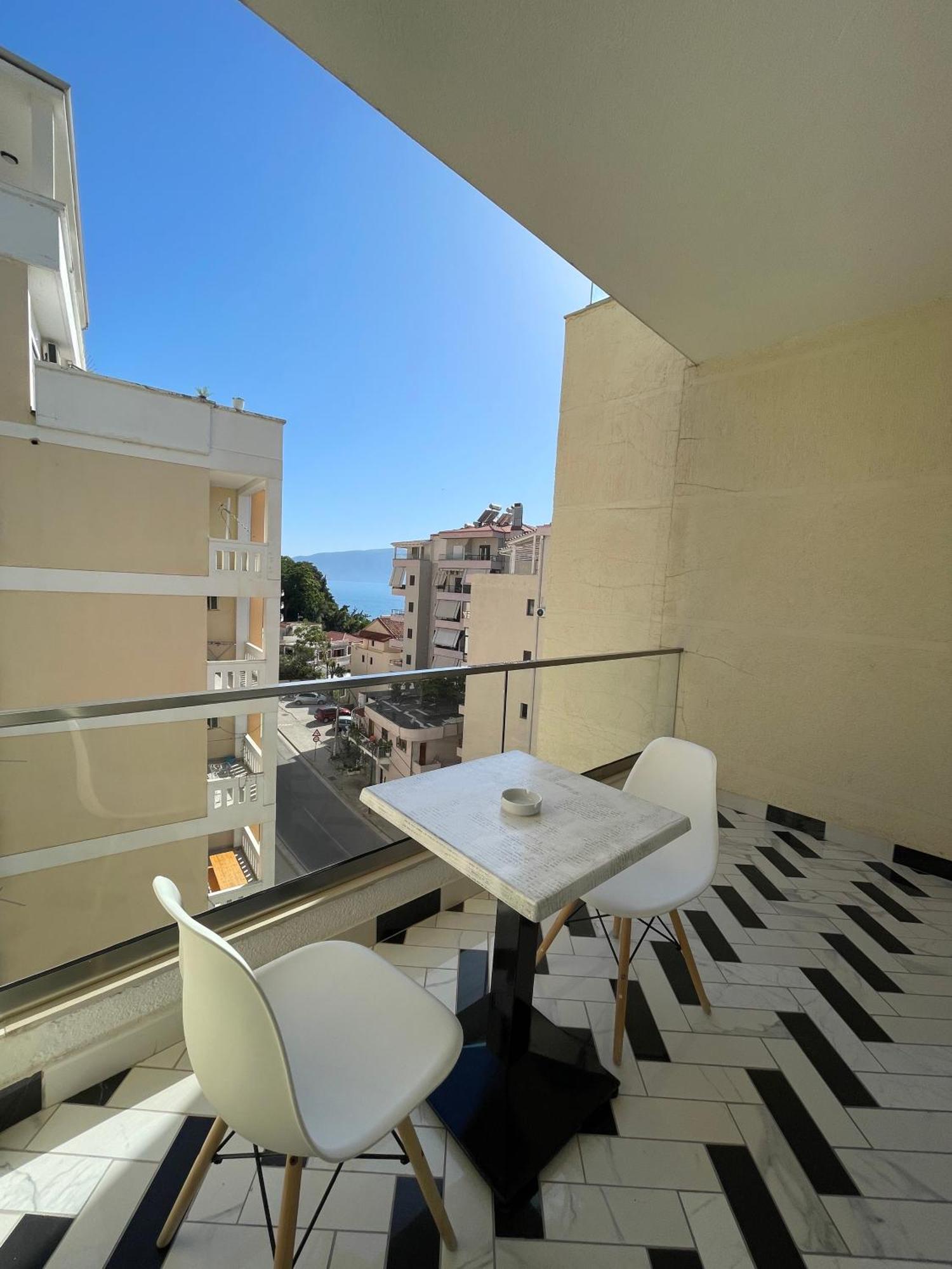 Hotel Britania Vlorë Cameră foto
