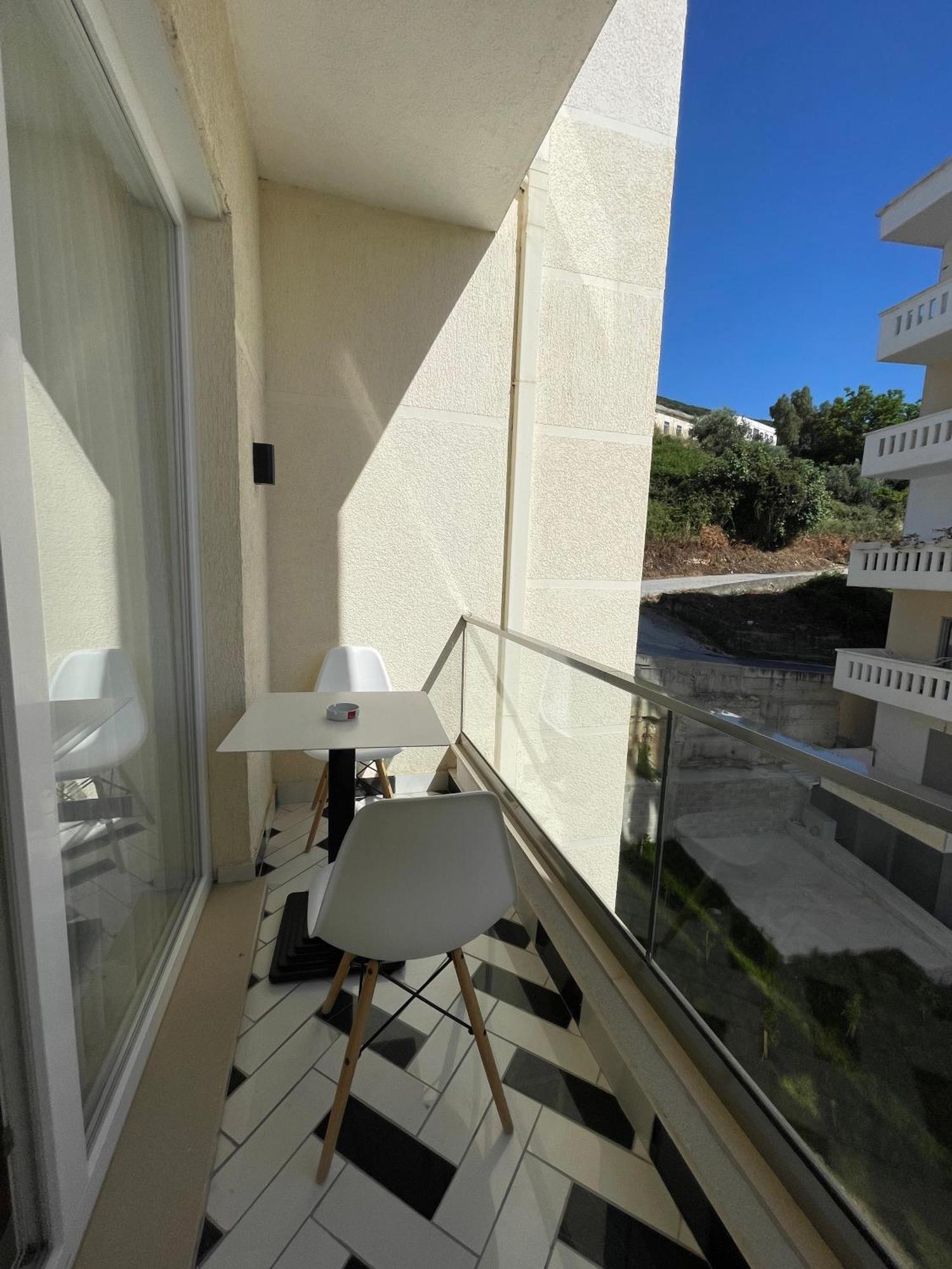 Hotel Britania Vlorë Cameră foto